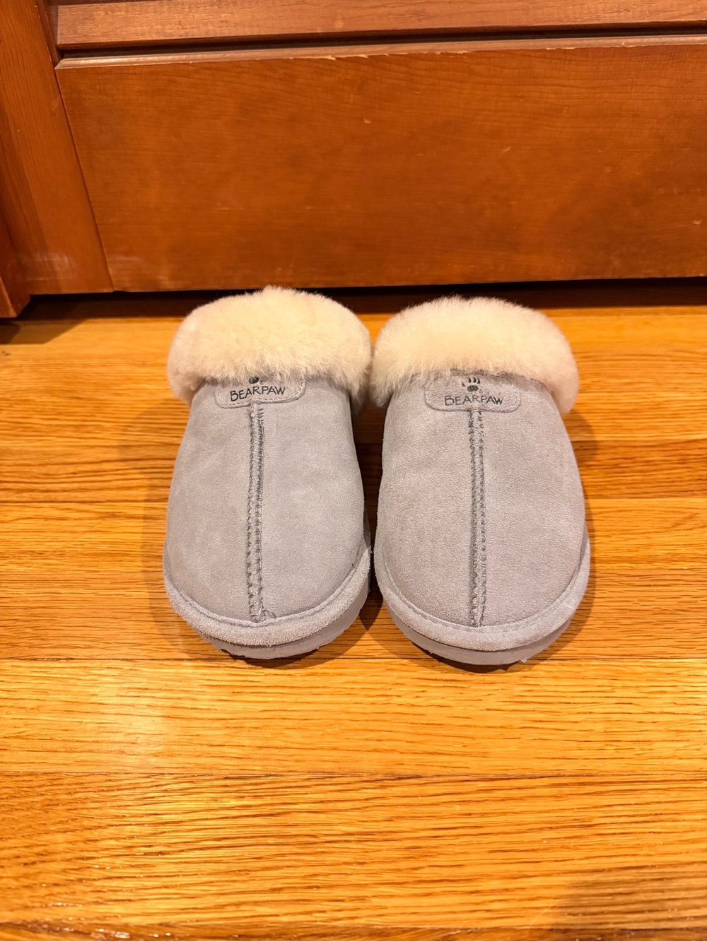 Bearpaw Women's Gray Loki II Slippers